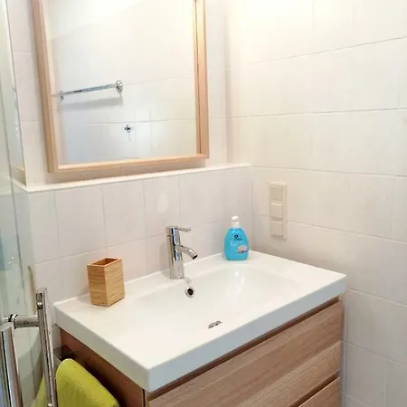 Guglhupf Wohlfuehl-maisonette Mit Boxspring, Disney, Netflix Apartment Braunlage
